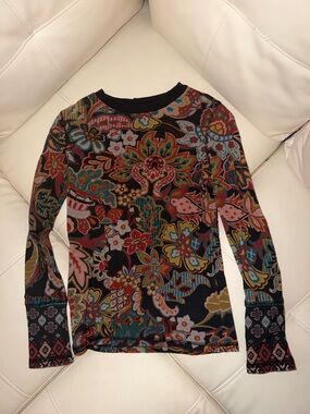 Sundance Black Floral Paisley Long-Sleeve Top